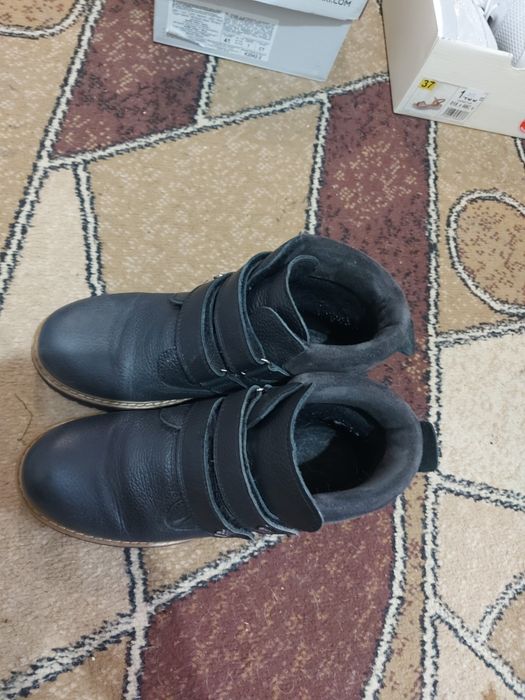 Продам осеннюю обувь