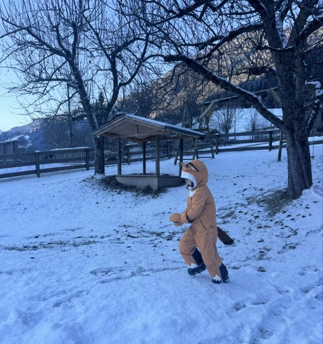 Costum schi Weedo vulpita