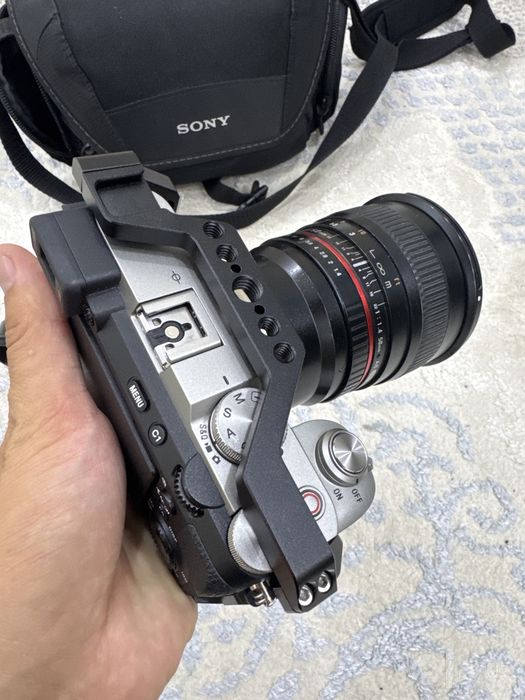 Satiladi arzan baxada sony alpha 7c2