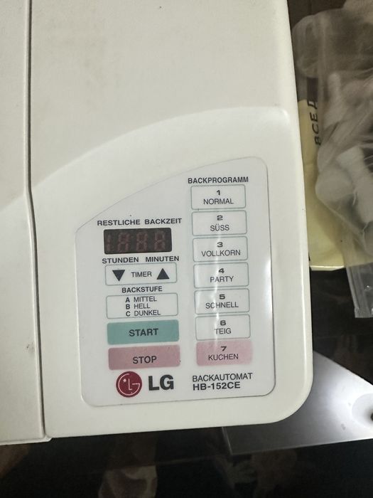 Хлебопечка LG