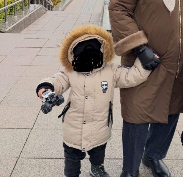 Отдам куртку и комбинезон