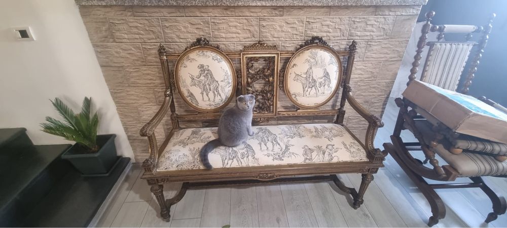 Bancheta vintage sfesnic alama