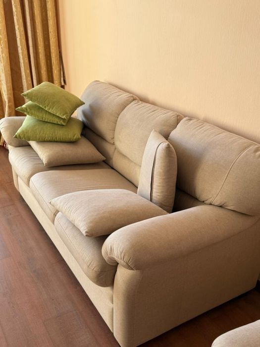 Продам диван и кресло