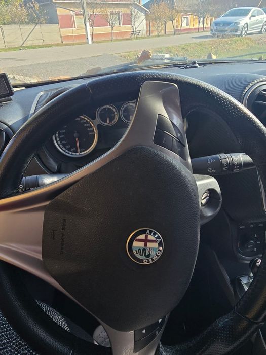 Alfa Romeo,adusa din Olanda funcționează