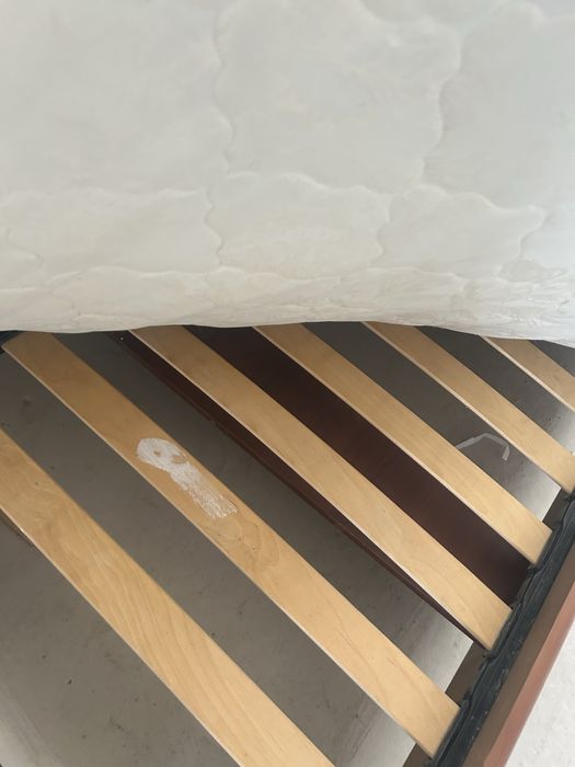 Кровать двухспальная