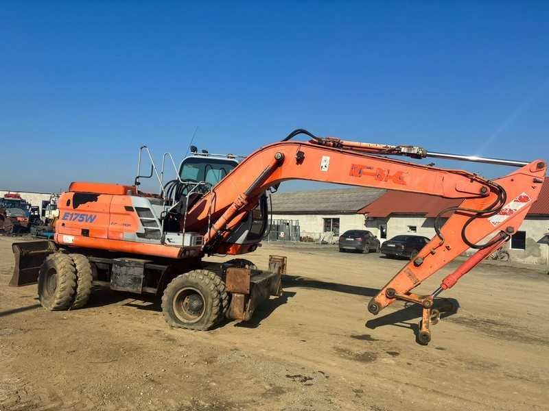 Dezmembrez excavator pe roti Fiat Kobelco E175W ,2006-piese de schimb