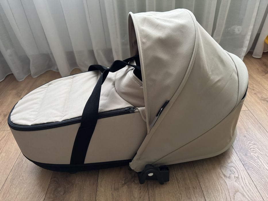 Люлька yoyo в отличном состоянии