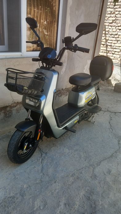 Velomax yangi avlod skuter. Ideal holatda