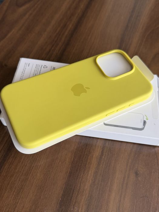 Husa Apple iPhone 16 Pro Max - Star Fruit