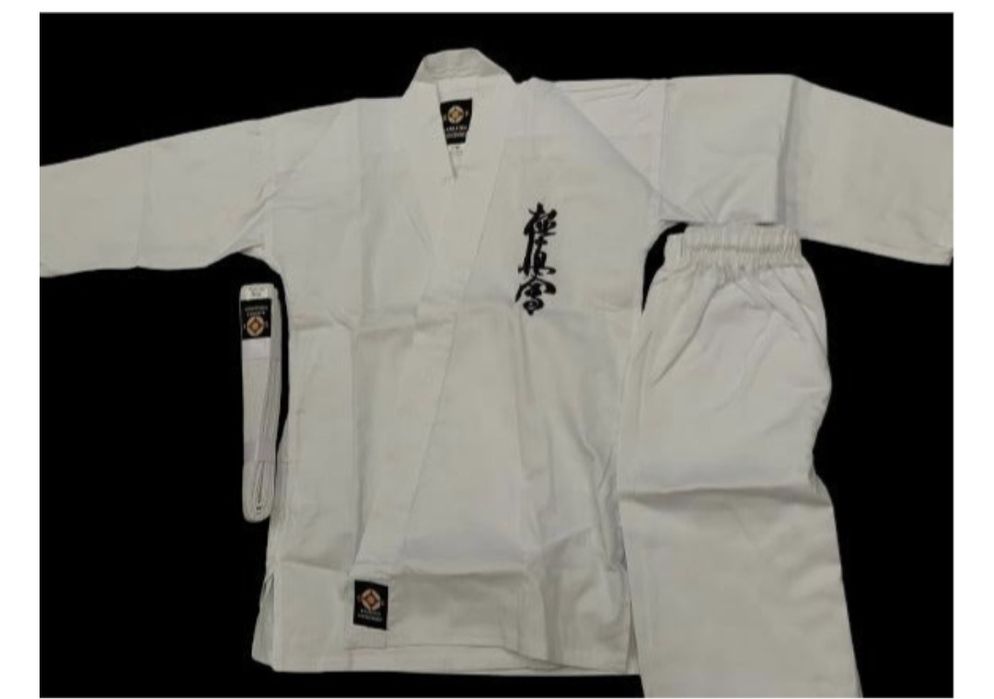 Продам кимано для каратэ