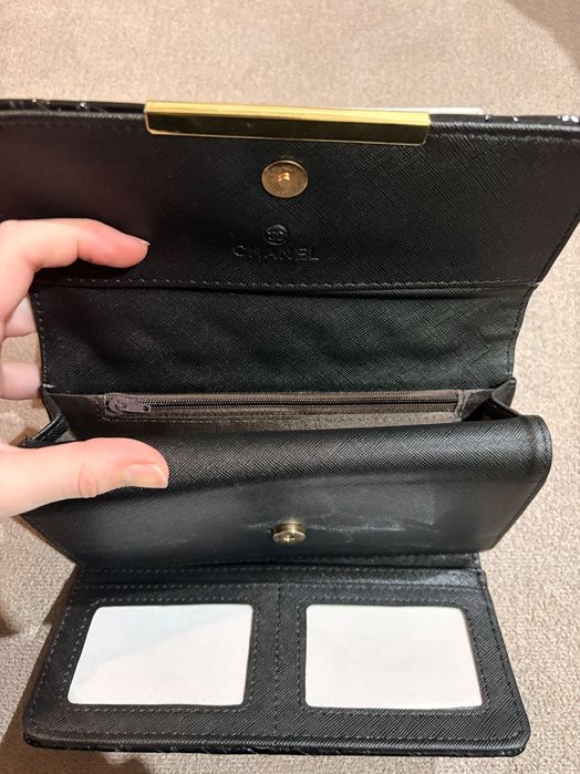 Дамски елегантен портфейл