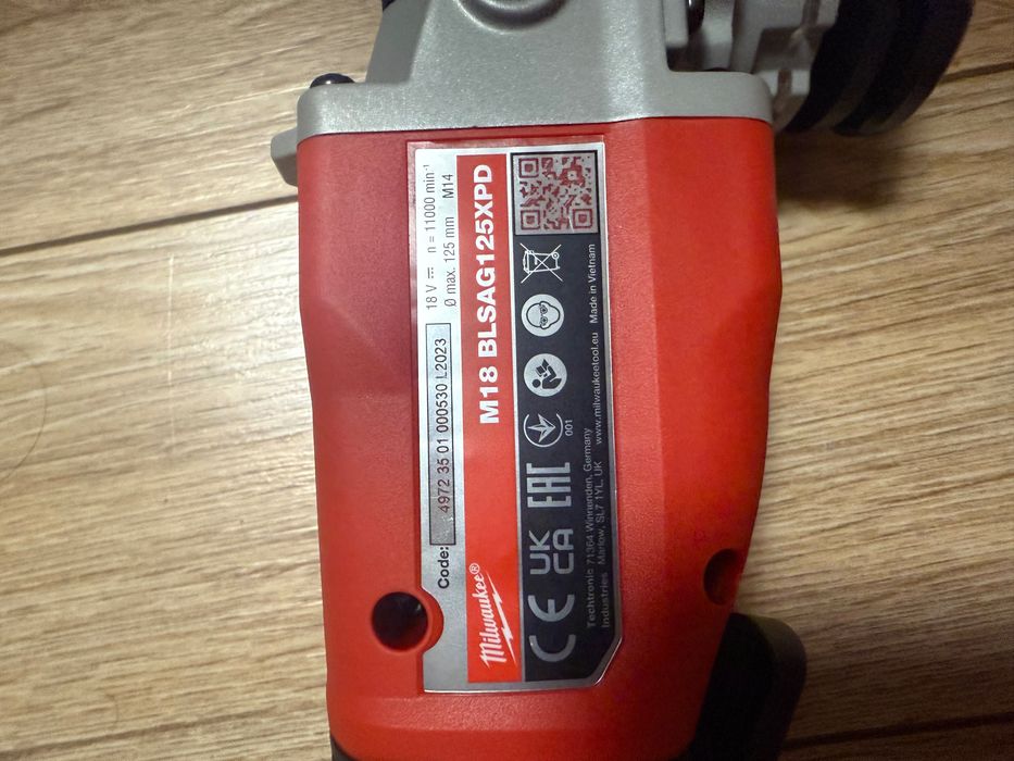 Акумулаторен безчетков ъглошлайф Milwaukee M18 BLSAG125XPD