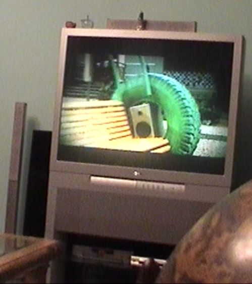 Телевизор проекционный SONY диагональ 110 см