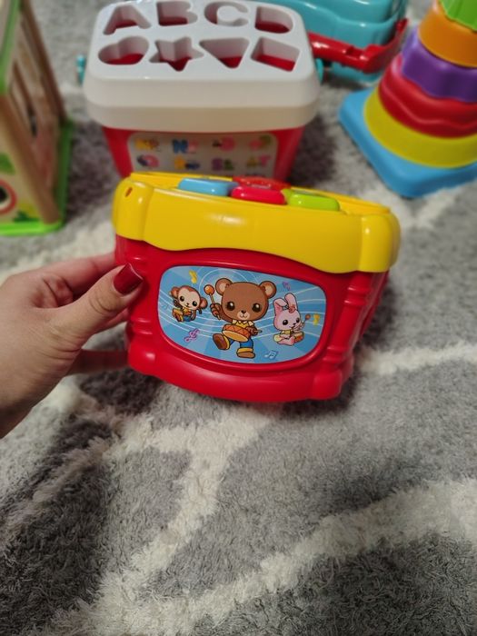 Jucărie interactiva