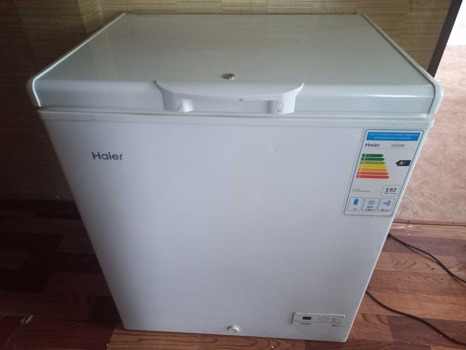 Продам морозильник Haier.