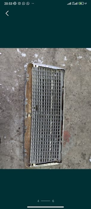 Продам решетку мерс 190 продам
