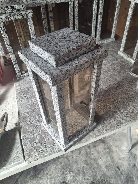 Produc felinare din granit orice nuanta si din marmura