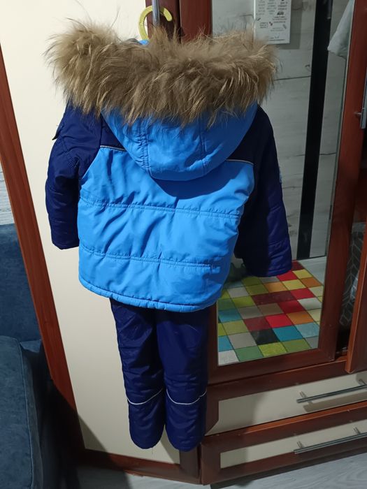 Продам комбинезон на мальчика