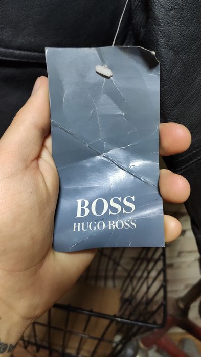 Кожаная куртка Hugo Boss НОВАЯ