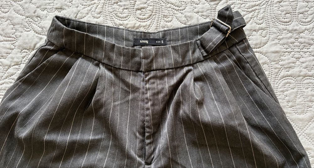 Черен панталон с широк крачол