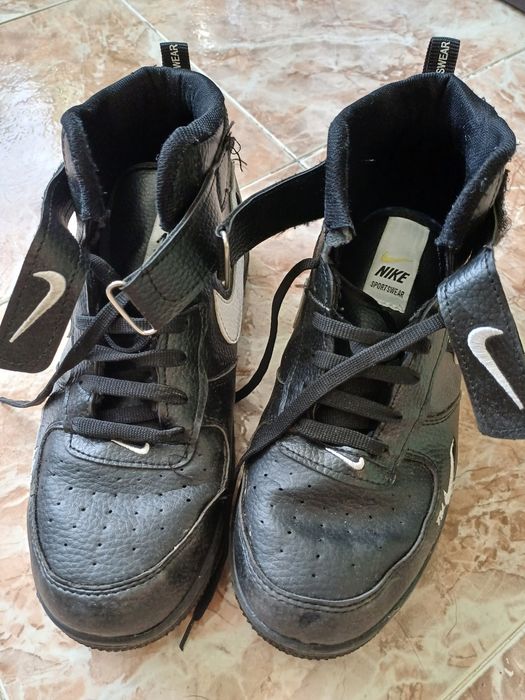 Маратонки   Nike