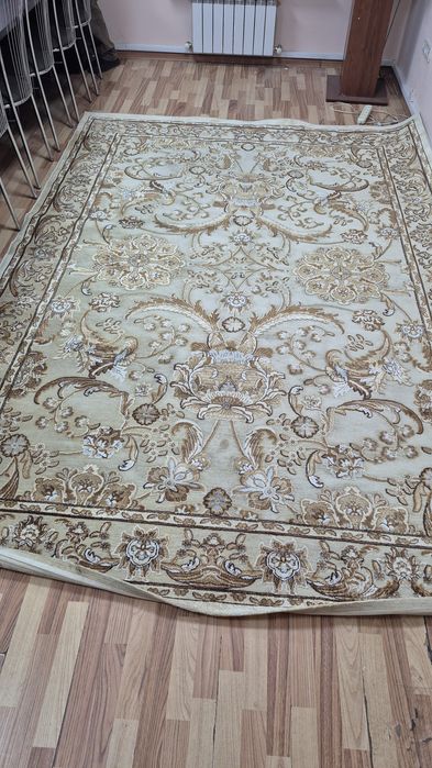 Ковры продается бу