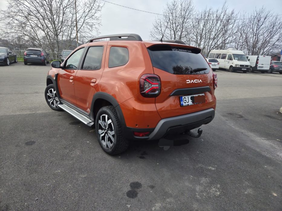 Dacia Duster 4x4 , an 2023- luna 7 -  motor 1.5 Desel
