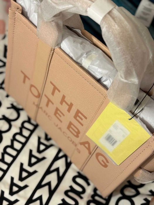 Geanta Marc Jacobs Tote Medium Rose