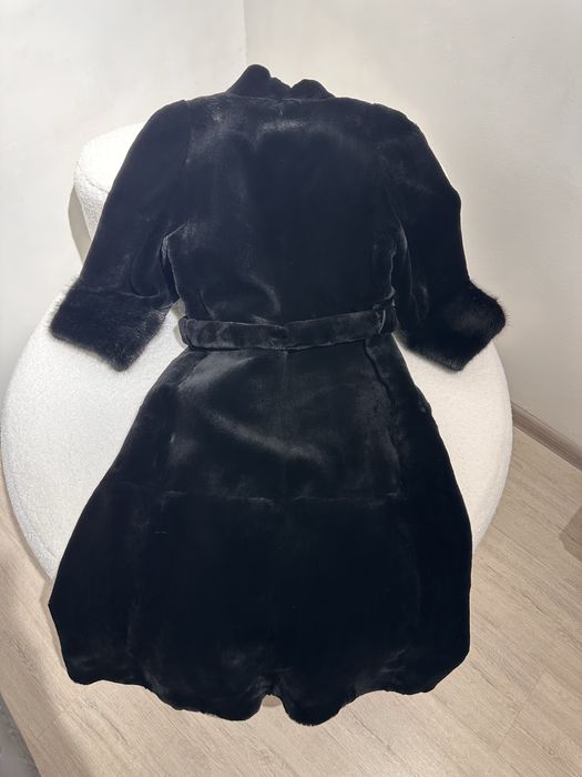 Продам норковую шубу