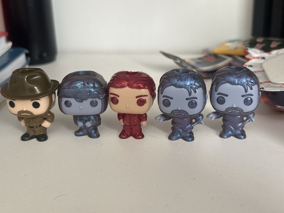 Продам фигурки осд