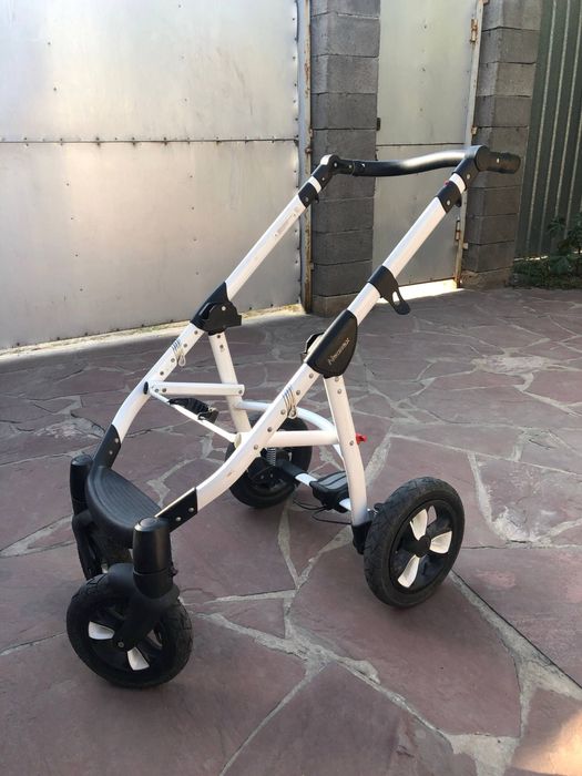 Продам коляску срочно