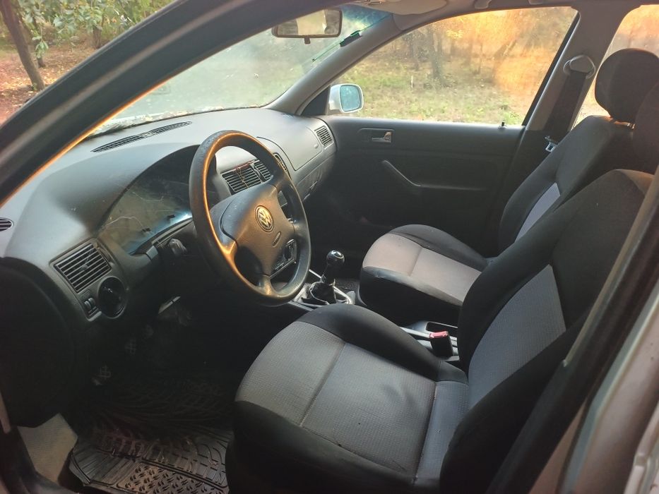 VOLKSWAGEN Golf 2001 — imagine 5