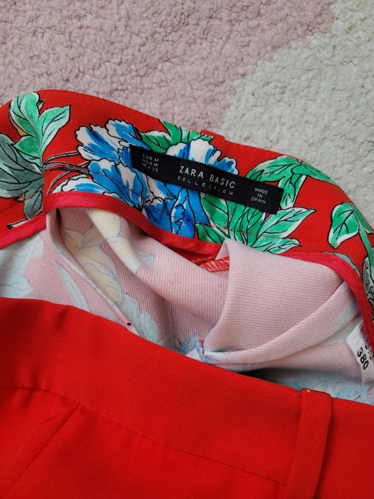 Pantaloni Zara marime M