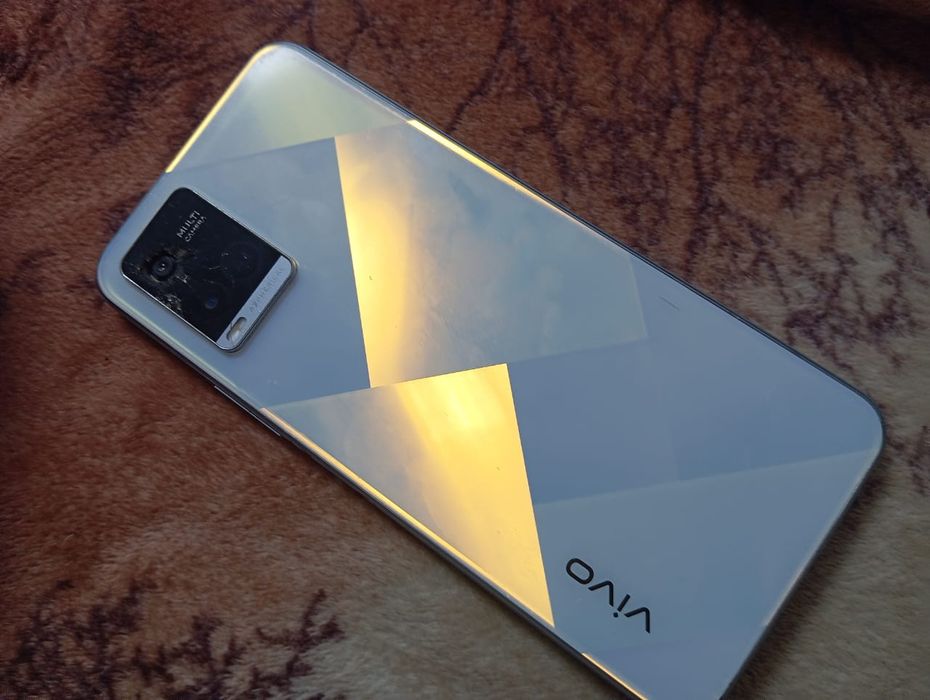 Продам виво у21    15к торг есть