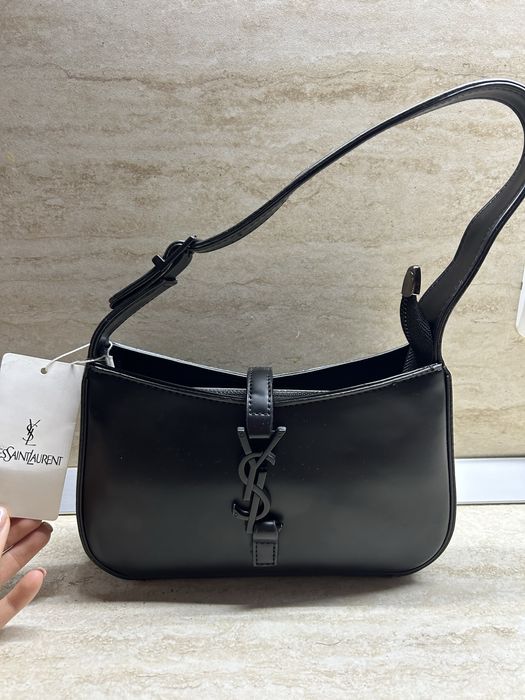 Чанта saint yves laurent