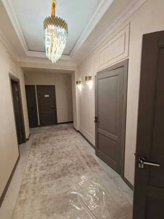 Продается  4х комнатная квартира, Район Сергели, Чайна Хаус, 0837