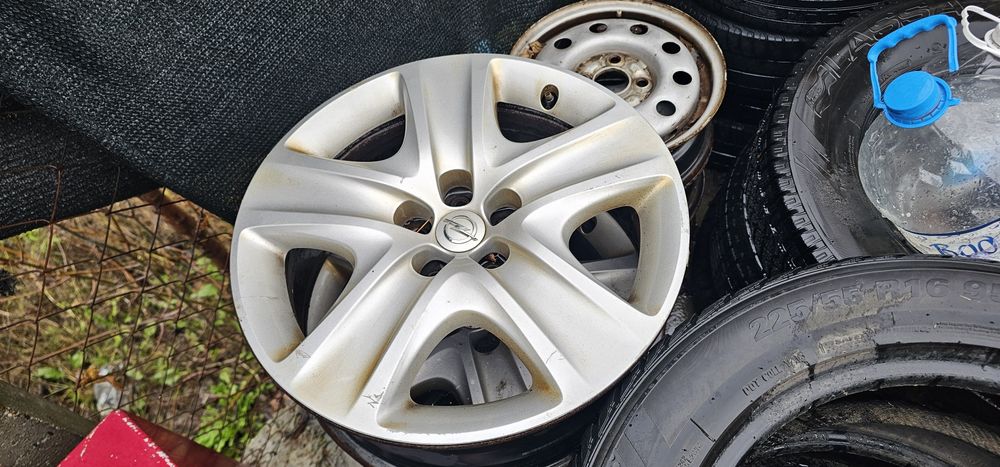 Железни джанти 16' с оригинални тасове Опел 5х110