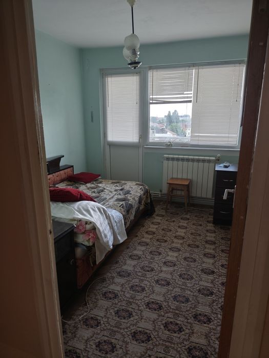 Apartament spațios 3 camere , Mazepa 1 lângă Potcoava de aur