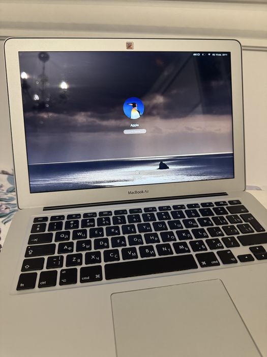 MacBook Air (13-inch, Early 2015)