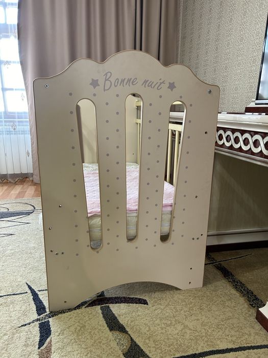 Продам манеж с матрасом, состояние отличное.