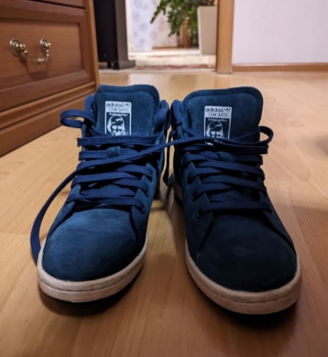 Отдам кросовки бесплатно