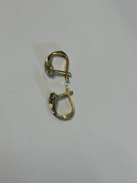 златни дамски обеци 2.38гр 14к 585