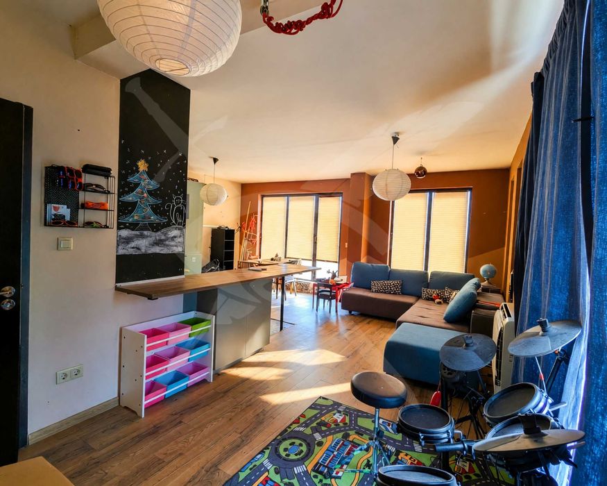 Продава се Тристаен апартамент в Бургас, Сарафово - 121 кв.м за 1736 €/кв.м - Снимка #2