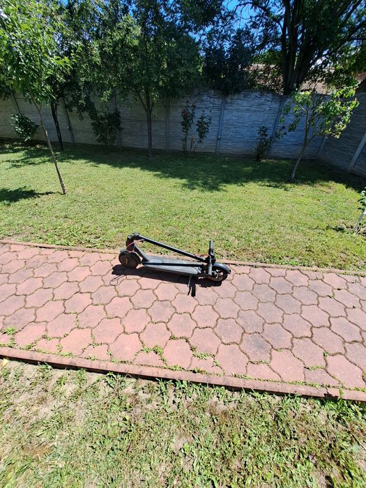 Vand trotineta electrica Xiaomi Mi Electric Scooter Pro 2