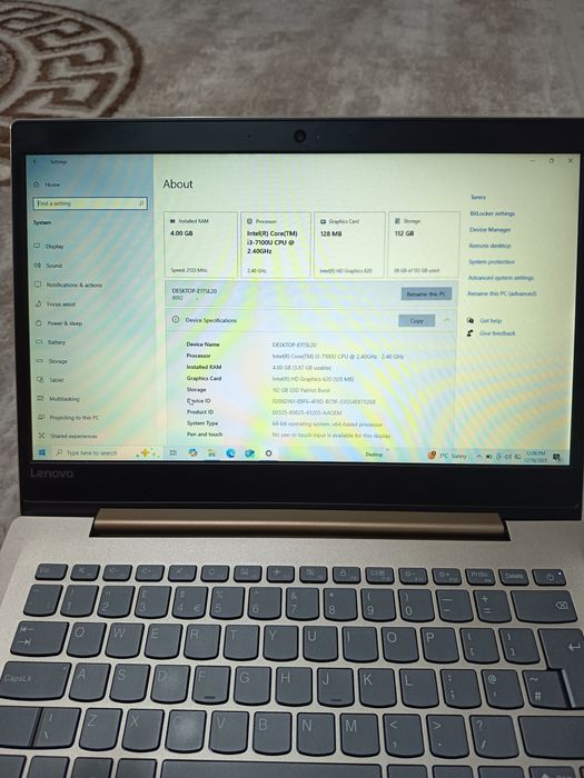 Laptop i3 nou carcasa aluminiu