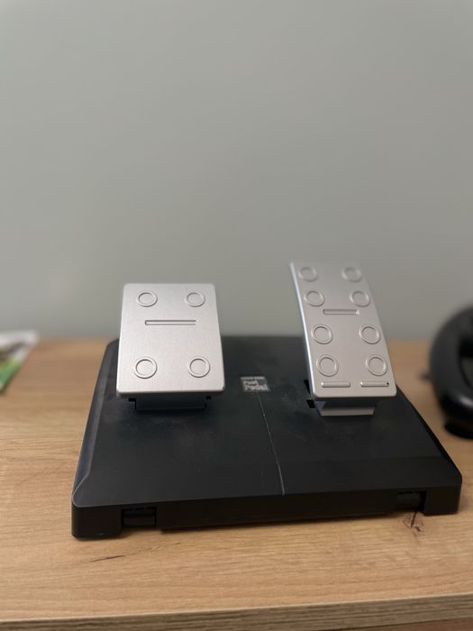 Игравой руль sven Gc-W800