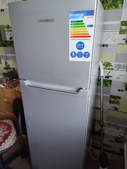 Холодильник 2024г