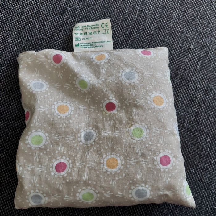 Pernuta termica anticolici cu samburi de cirese Gruenspecht