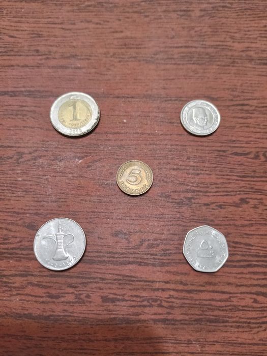 Монеты Турции и ОАЭ.