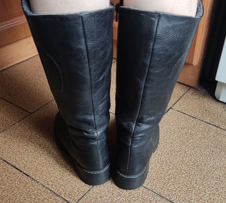 Кожаные сапоги с цигейкой